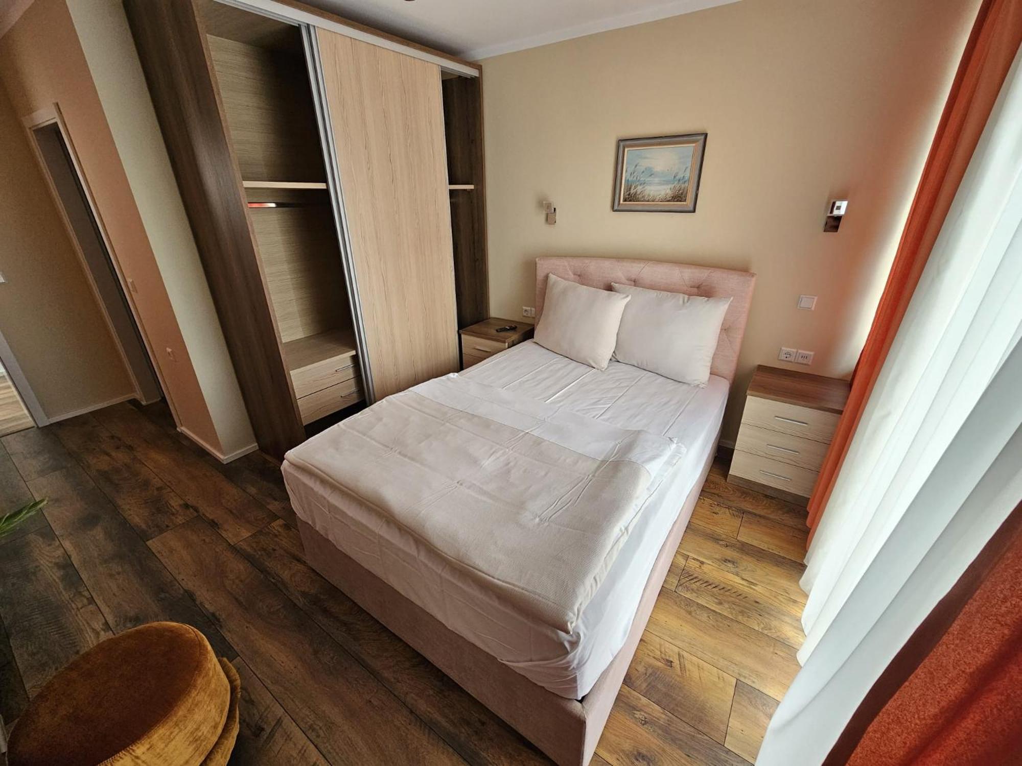Hotel Post Нюртинген Екстериор снимка